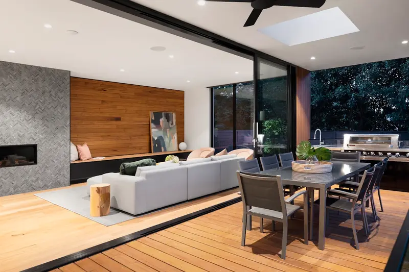 ChatGPT Ads for Window & Door Replacement
